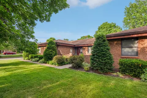 Exterior - 3560 Primrose Ln, Morris, IL 60450 photo 2 of 16