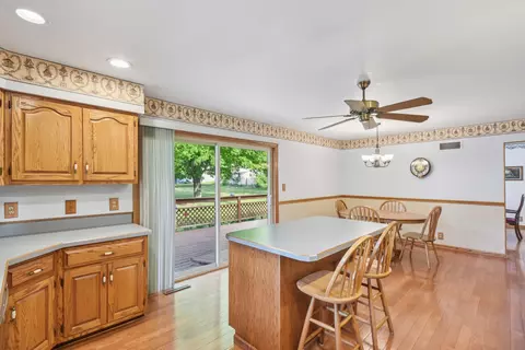 Kitchen - 3560 Primrose Ln, Morris, IL 60450 photo 3 of 7