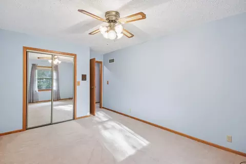 Bedroom - 3560 Primrose Ln, Morris, IL 60450 photo 5 of 10