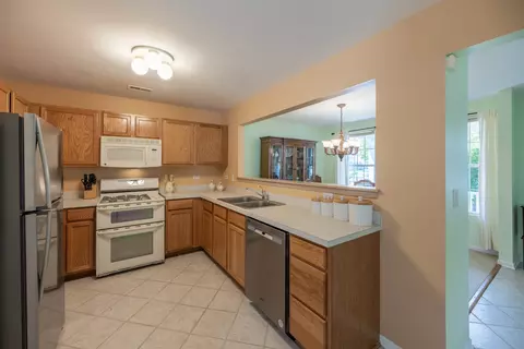 Kitchen - 1739 Simms St, Aurora, IL 60504 photo 1 of 2