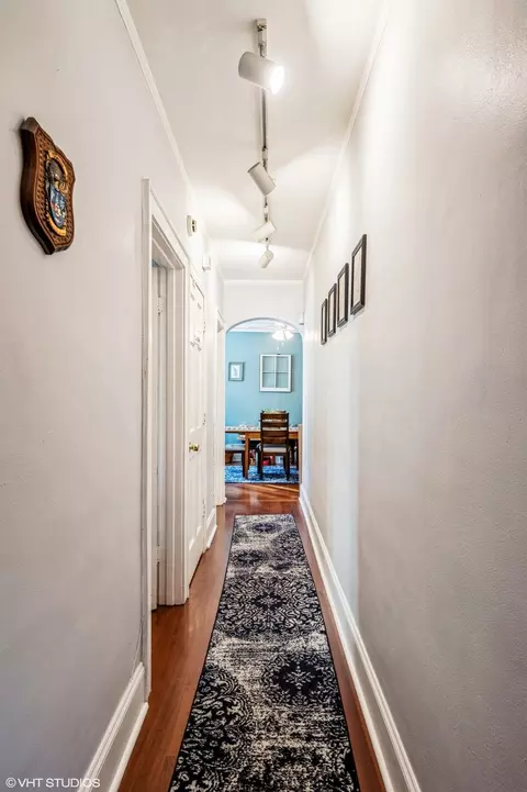 Entry Way - 832 Washington St #2E, Evanston, IL 60202 photo 1 of 1