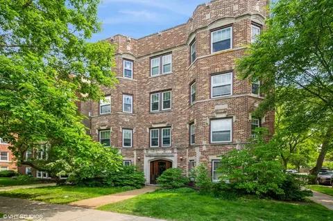 832 Washington St #2E, Evanston, IL 60202