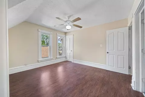Bedroom - 605 Keep Ave, Elgin, IL 60120 photo 1 of 3