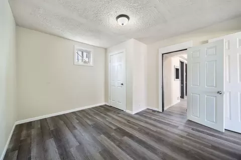 Entry Way - 605 Keep Ave, Elgin, IL 60120 photo 2 of 3