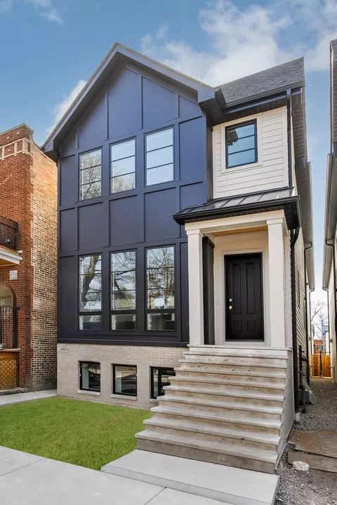 2137 W School St, Chicago, IL 60618