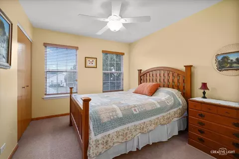 Bedroom - 3402 Hoffman St, Plano, IL 60545 photo 3 of 4