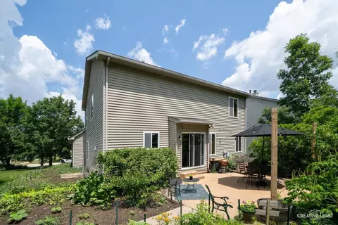 Exterior - 3402 Hoffman St, Plano, IL 60545 photo 2 of 5