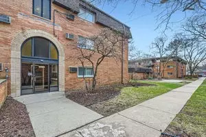 18550 Torrence Ave #25, Lansing, IL 60438