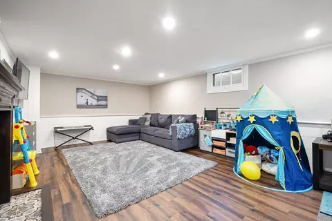 Other - 1155 E Walnut Ave, Des Plaines, IL 60016 photo 3 of 6