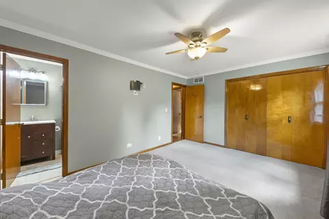 Bedroom - 1905 Murcer Ln, Elgin, IL 60123 photo 1 of 3