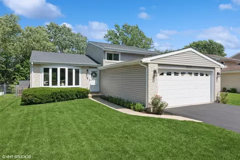 0 N101 Pleasant Hill Rd, Wheaton, IL 60187