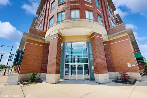 6000 N Cicero Ave #217, Chicago, IL 60646