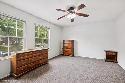 82 Hickory Ln, Cary, IL 60013 photo 10