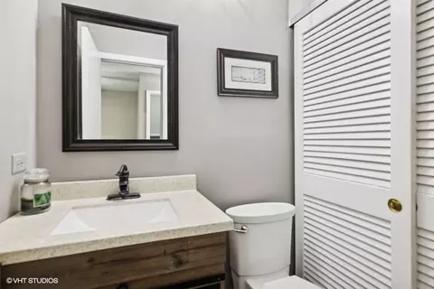 82 Hickory Ln, Cary, IL 60013 photo 7