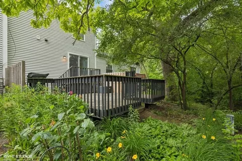 82 Hickory Ln, Cary, IL 60013 photo 20