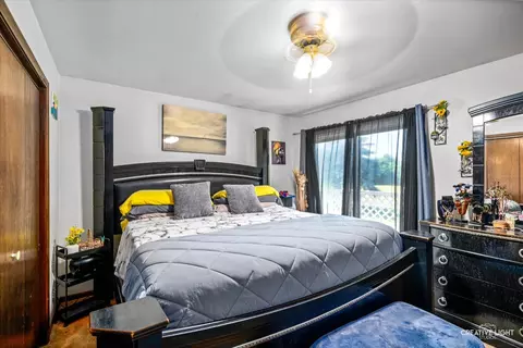 Bedroom - 272 Maple St, Sugar Grove, IL 60554 photo 2 of 2