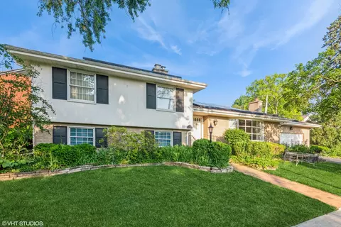 59 Norfolk Ave, Clarendon Hills, IL 60514