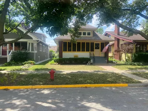 927 Mapleton Ave, Oak Park, IL 60302