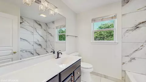 8 Georgetown Ct, Algonquin, IL 60102 photo 38