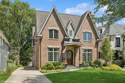 4531 Clausen Ave, Western Springs, IL 60558