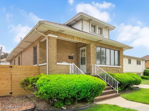 1307 20th Ave, Melrose Park, IL 60160
