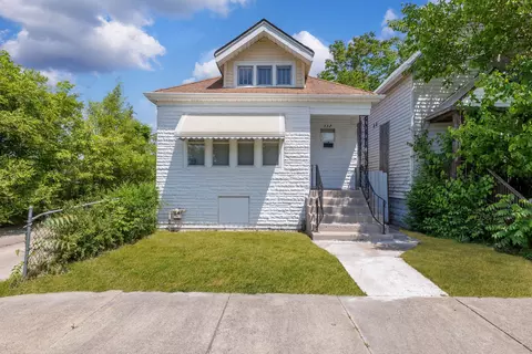 352 W 106th Pl, Chicago, IL 60628