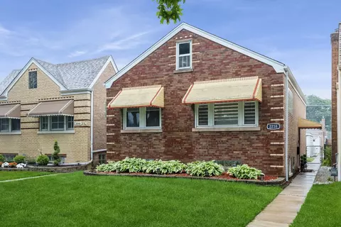 2238 Forest Ave, North Riverside, IL 60546