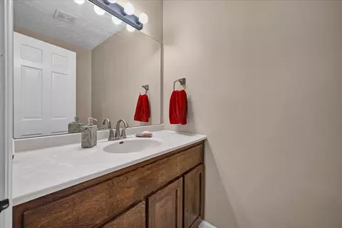 Bath - 216 S Hershey Rd, Bloomington, IL 61704 photo 4 of 4
