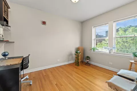 Bedroom - 50 Forest Ave #2S, Riverside, IL 60546 photo 1 of 2