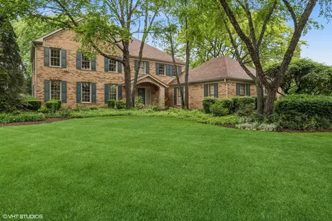 1165 Carberry Cir, Inverness, IL 60067