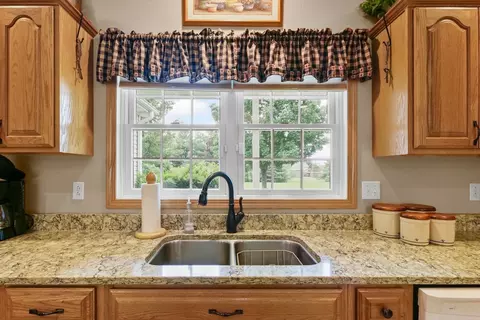 Kitchen - 2598 B County Road 600 E, Dewey, IL 61840 photo 5 of 6