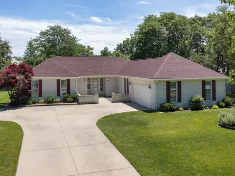 25 Barn Swallow Ln, Lake Forest, IL 60045