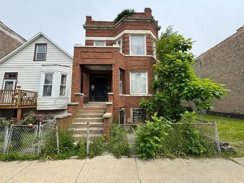 4038 W Adams St, Chicago, IL 60624