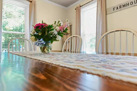 Dining - 835 E Pells St, Paxton, IL 60957 photo 3 of 3