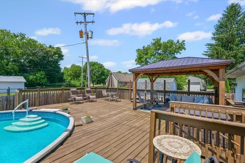Exterior - 835 E Pells St, Paxton, IL 60957 photo 17 of 20