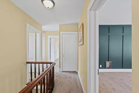 Entry Way - 835 E Pells St, Paxton, IL 60957 photo 6 of 7