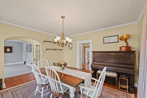 Dining - 835 E Pells St, Paxton, IL 60957 photo 2 of 3