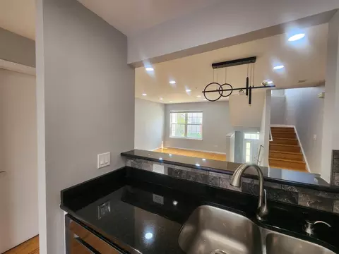 Kitchen - 746 River Mill Pkwy, Wheeling, IL 60090 photo 4 of 4