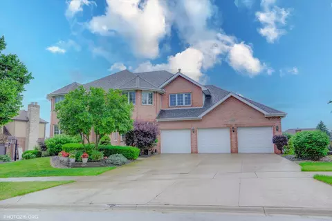 22450 Autumn Dr, Frankfort, IL 60423