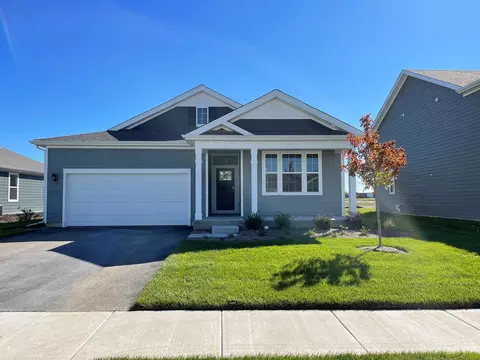 2298 Laurel Ct, Wonder Lake, IL 60097