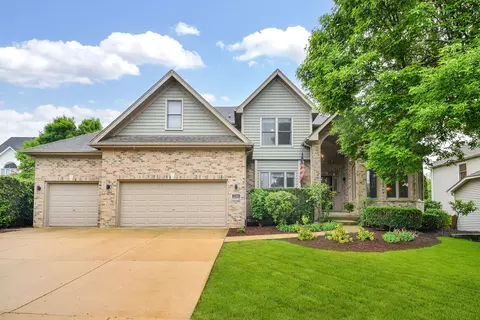 2161 Brookwood Dr, South Elgin, IL 60177