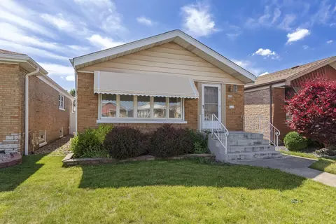5622 S Parkside Ave, Chicago, IL 60638