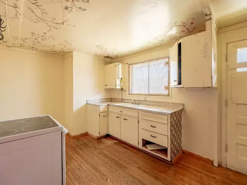 Kitchen - 11631 S May St, Chicago, IL 60643 photo 1 of 1