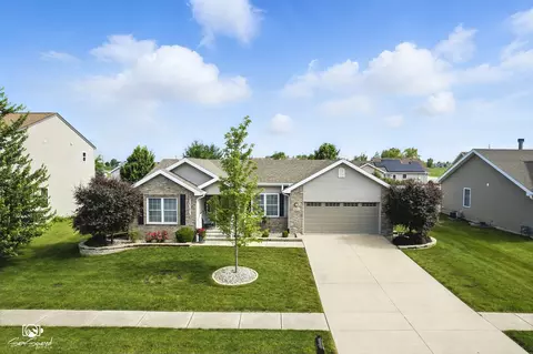 655 School Dr, Bourbonnais, IL 60914