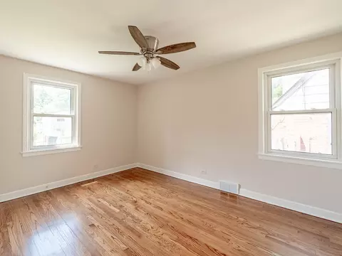 2408 Nathaniel Pl, Evanston, IL 60202 photo 8