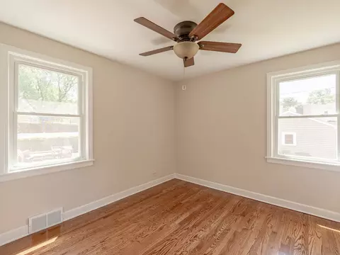 2408 Nathaniel Pl, Evanston, IL 60202 photo 7