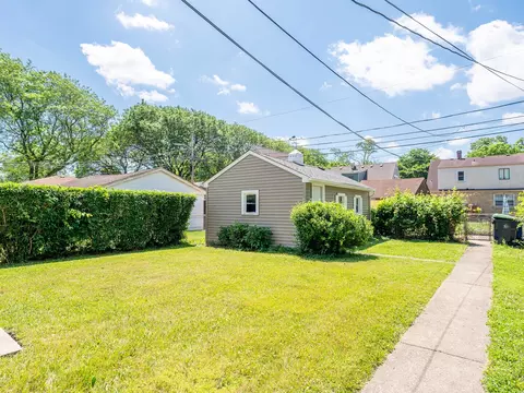 2408 Nathaniel Pl, Evanston, IL 60202 photo 12