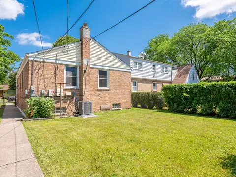 2408 Nathaniel Pl, Evanston, IL 60202 photo 11