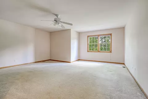 Bedroom - 2504 Monterey Dr, Plainfield, IL 60586 photo 2 of 4