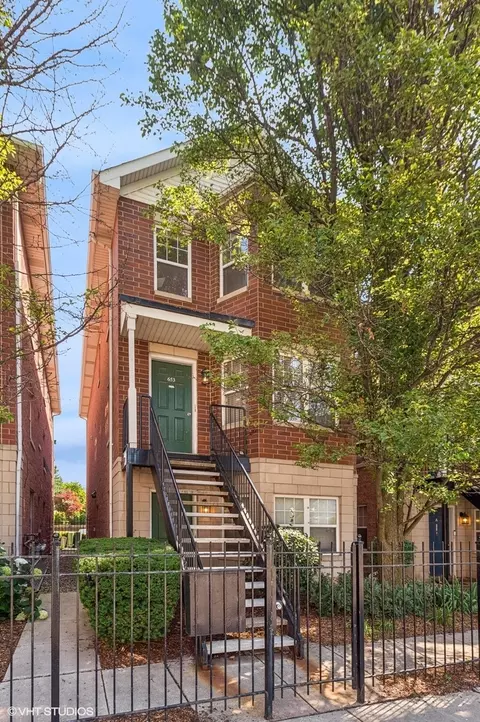 653 W Division St #C, Chicago, IL 60610